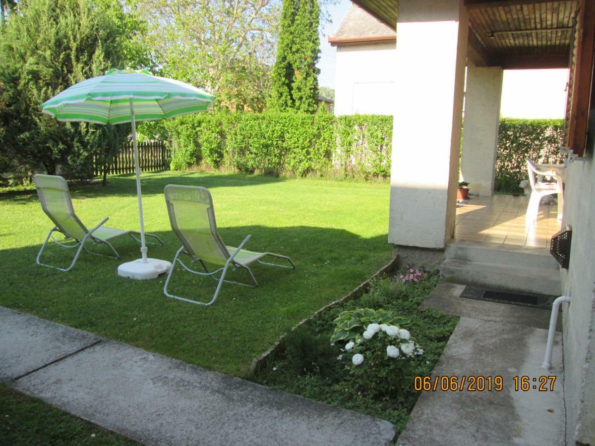 Fenyves Vendeghaz Apartment Balatonfenyves Exterior foto